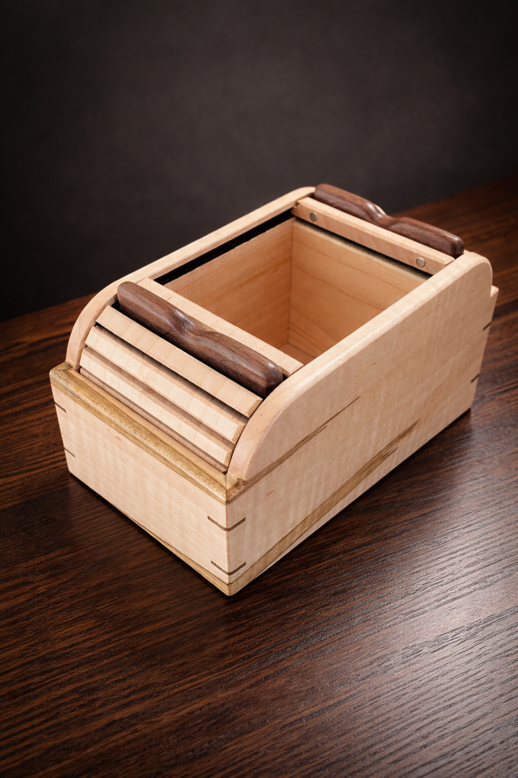 Maple Sliding Tabour Lid Jewelry Box