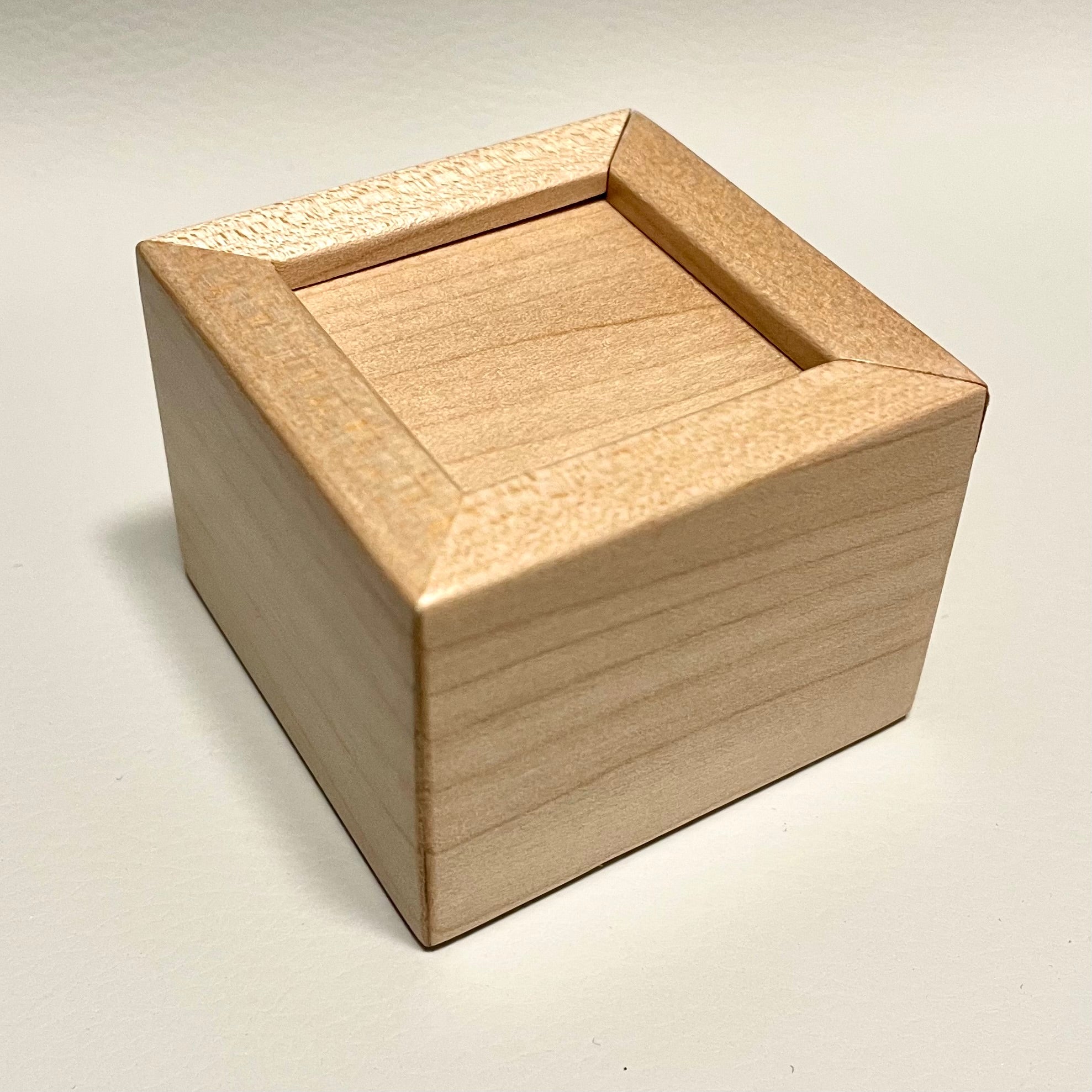 Maple Sliding Lid Engagement Ring Box